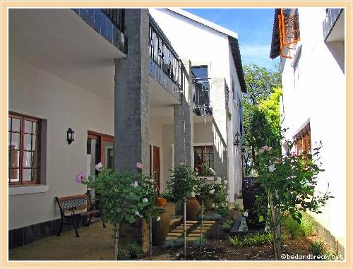 Dunvegan Execu Lodge 8 - BedandBreakfast.co.za Dunvegan Execu Lodge 8 - bedandbreakfast